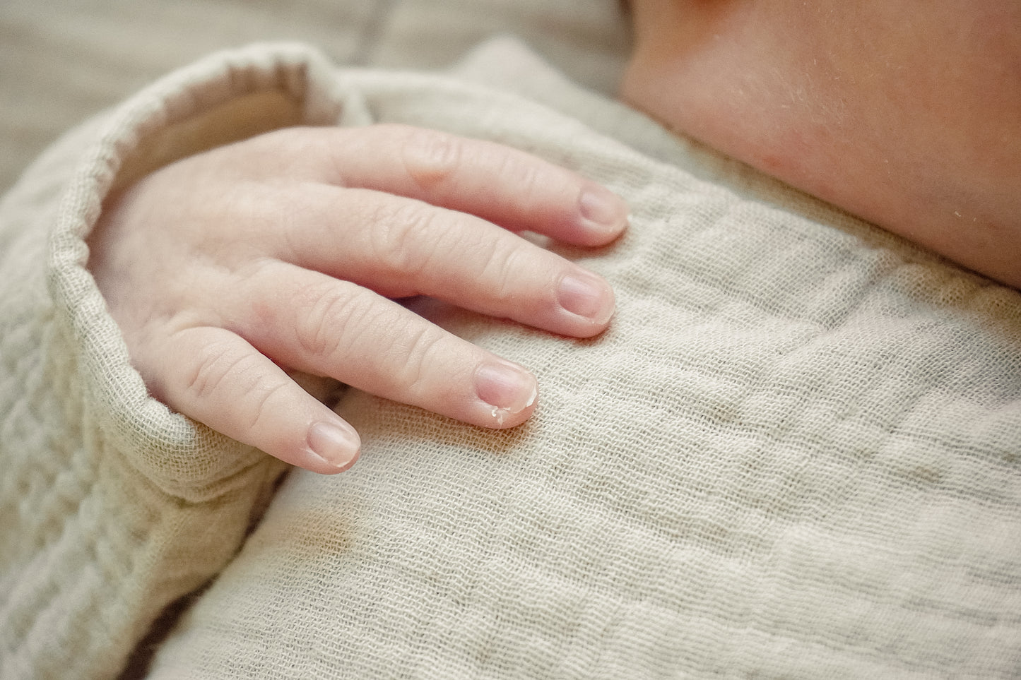 Nyfødte og Babyer i Hjemmet